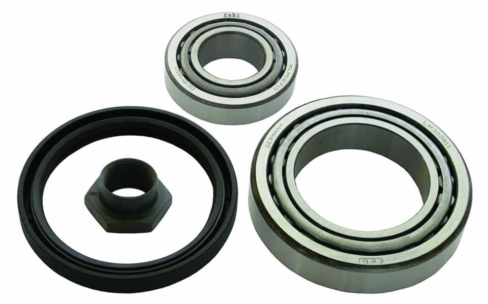 T25 Front wheel bearing kit. Aug 1979 to July 1984