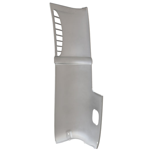 Rear corner complete, right with hole for backup light Bay Bus 08/67-07/71