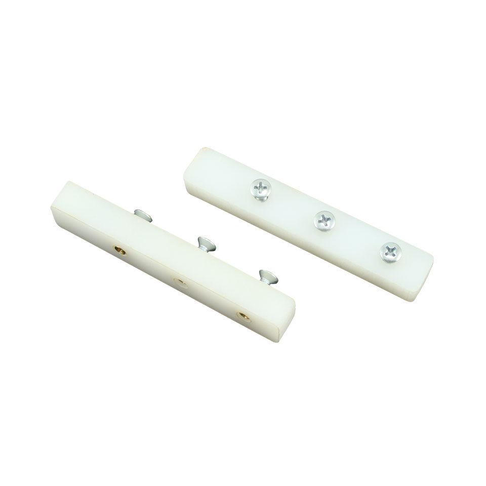 Outer guide on spring bar plate, as pair