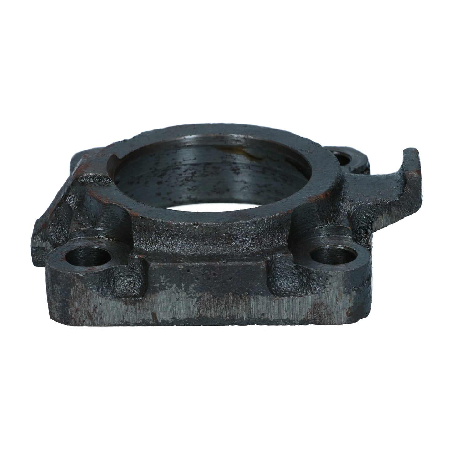 Rear wheel bearing carrier