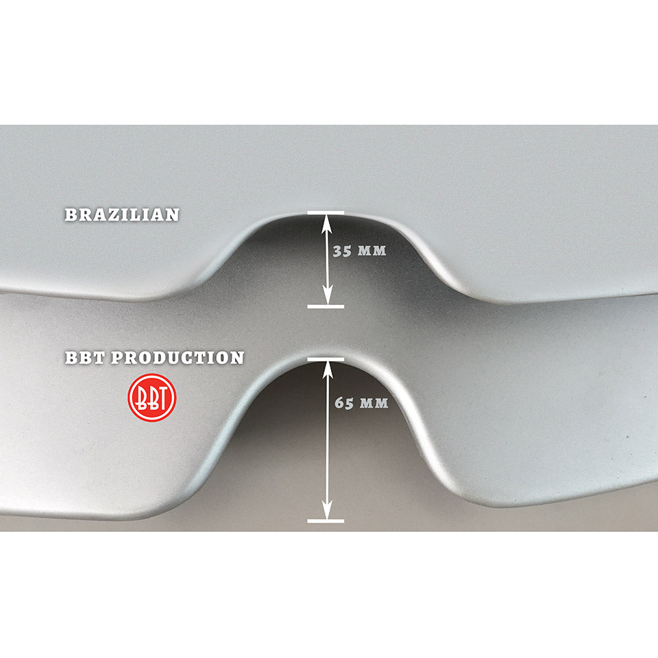 Rear valance
