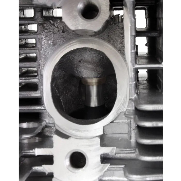 Cylinder Head 1700cc 39.3x33mm Valves with EGR Hole Complete: T2 Bay (1972-1973)