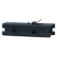 Retaining clip for U-form window channel