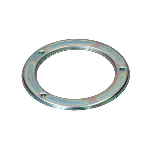 Ring behind fuel filler neck