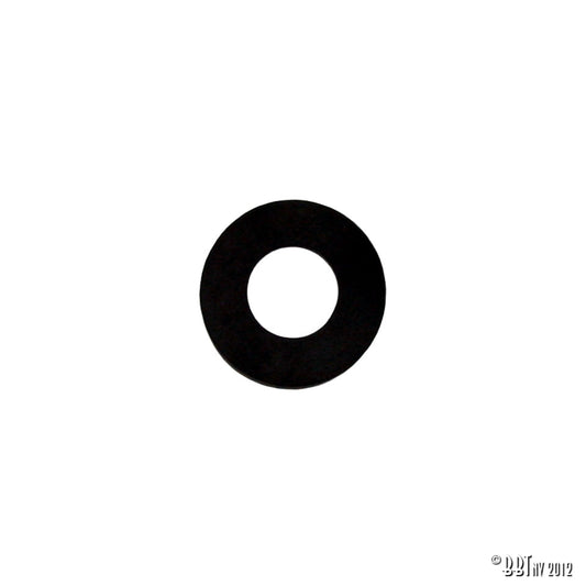 Seal for engine lid lock cover