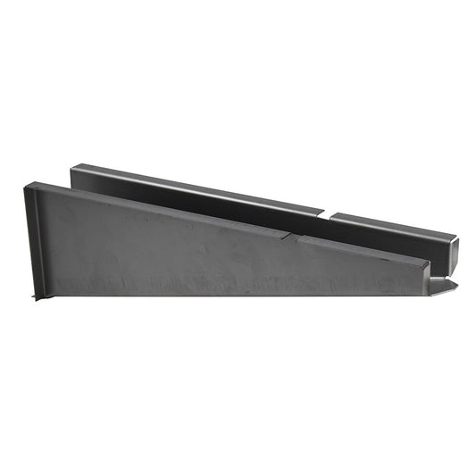 Chassis outrigger, rear, left