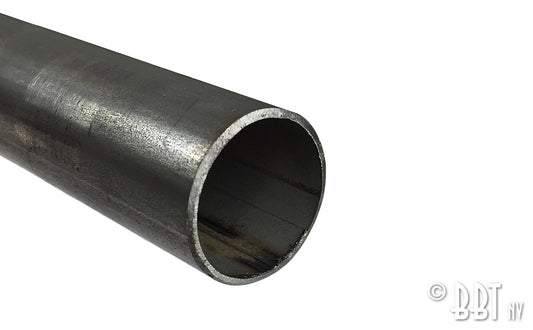 Guide tube through chassis for wiringloom