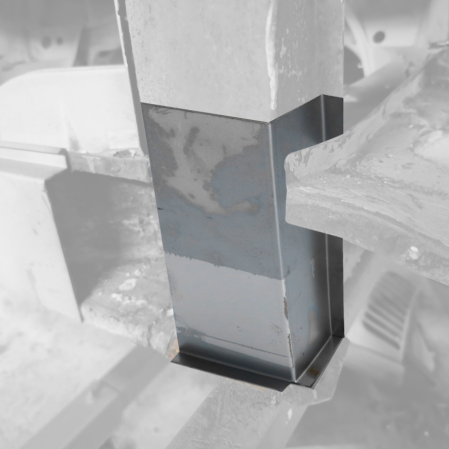 D-post bottom repair (15cm) - Right