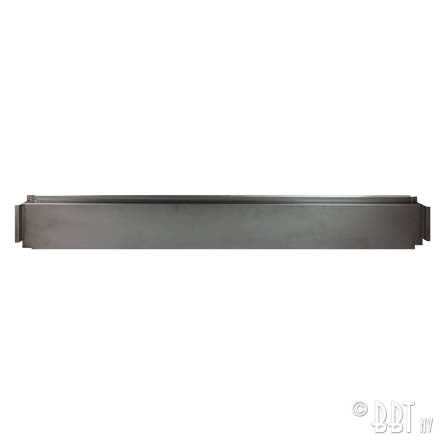 Rear outer valance