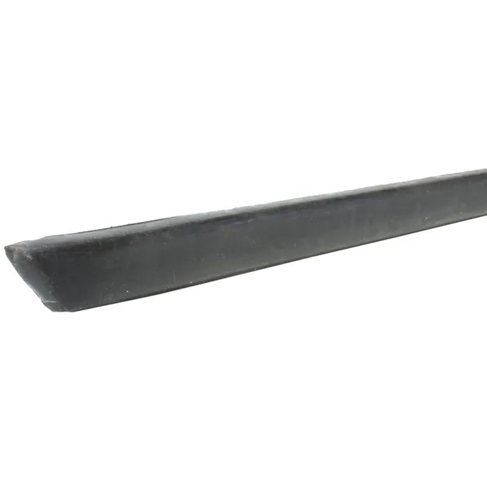 Europa Bumper Moulding Rear: Beetle (1975-1979), Beetle Cabrio (1975-1979)