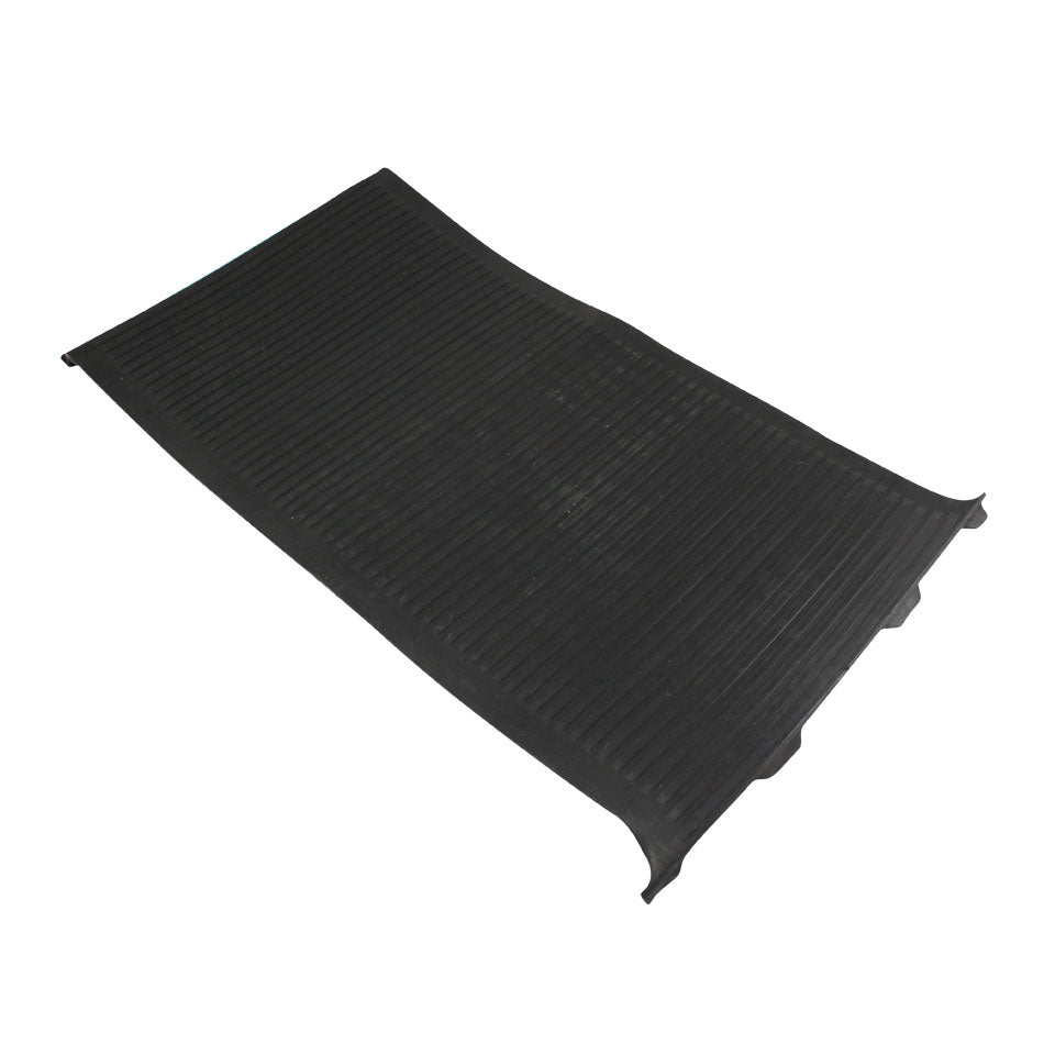 Front rubber mats between front seats (black)