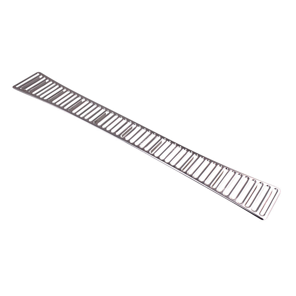 Grille under rear window, 50 holes