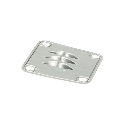 Deflectorplate under dynamo/alternator support