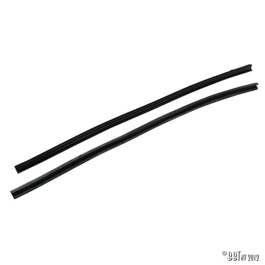 Vent wing flap seal, L/R, as pair