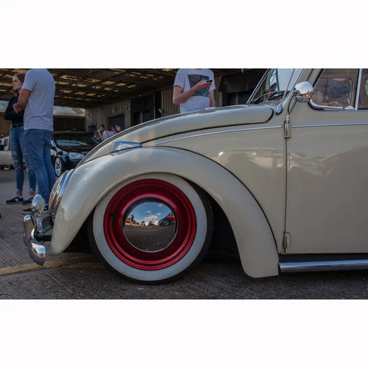 Baby Moon Hubcap in Chrome: Beetle (1947-1967), T2 Bay (1968-1970), T2 Split Bus (1960-1967)